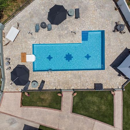 古维亚Heaven House With Pool公寓 外观 照片