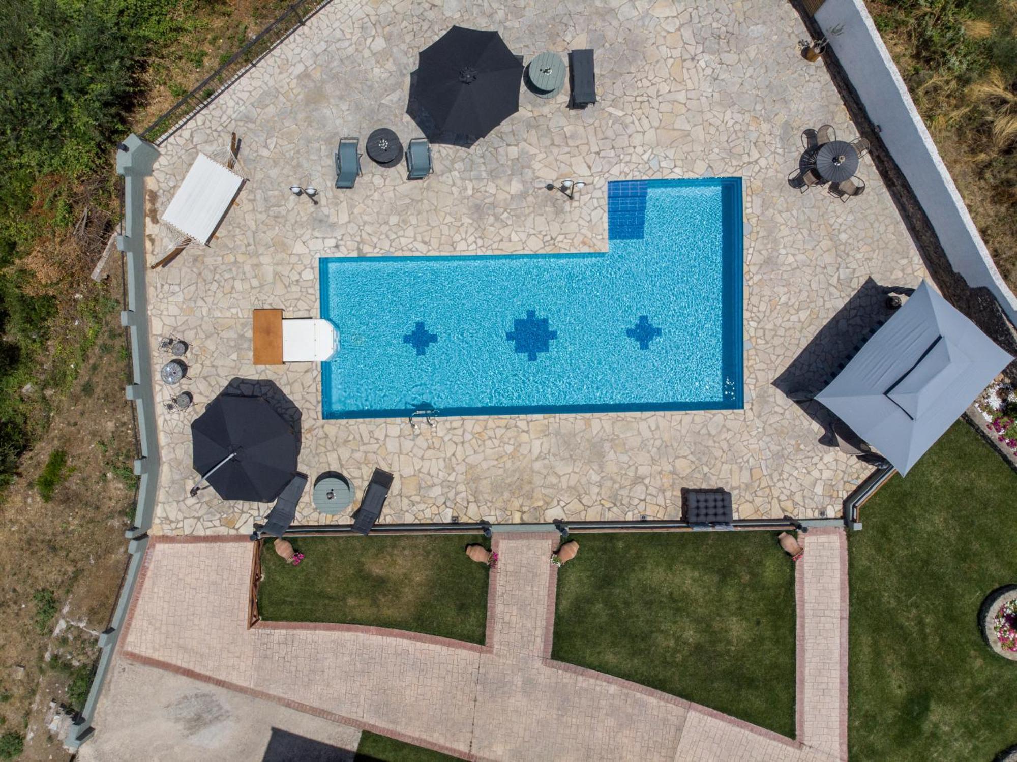 古维亚Heaven House With Pool公寓 外观 照片